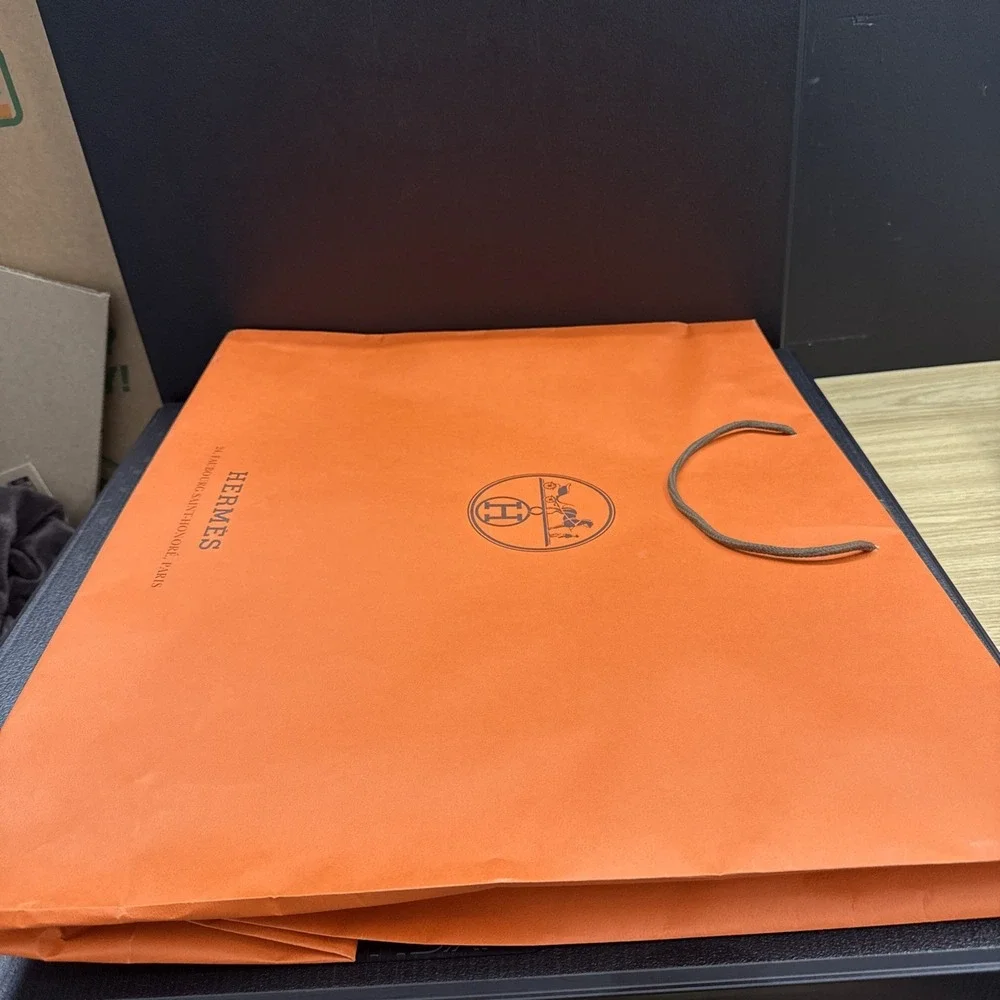 Auth Hermes Extra Large Shopping Gift Paper Tote Bag 23.5 x 19.25 x 7.5 #1649